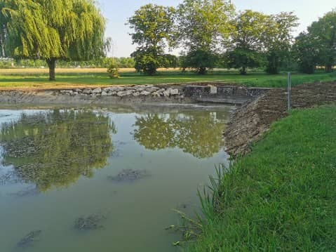 Curage et création d'étangs à Thésée
